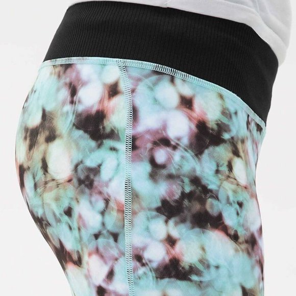 Under Armour Women's UA ColdGear Infrared Devo Active Leggings Size Medium VGC - Picture 4 of 8